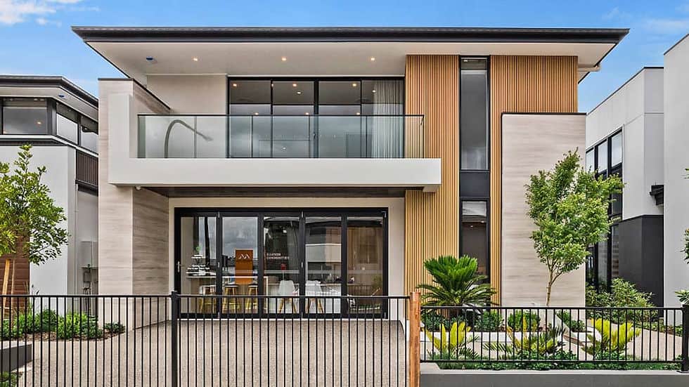 The Saturna exterior